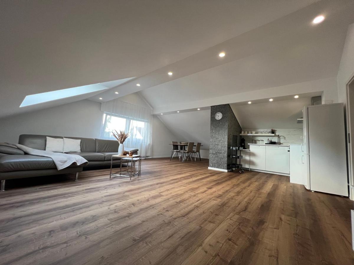 Ferienwohnung Lidu-Jene Eislingen Luaran gambar